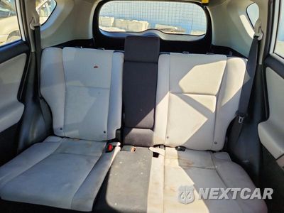 Zdjęcie 10 z 13 samochodu: 2016 TOYOTA RAV4 XLE VIN:2T3WFREV3GW265650 - miniatura