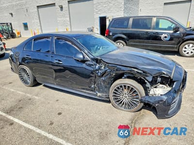 Czwarte zdjęcie samochodu z boku: 2022 MERCEDES-BENZ C 300 VIN:W1KAF4GB0NR067904 - miniatura