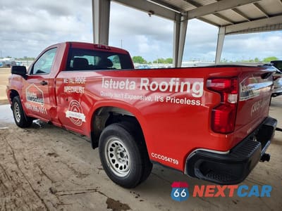 Drugie zdjęcie samochodu z przodu: 2021 CHEVROLET SILVERADO C1500 VIN:3GCNWAEK2MG386345 - miniatura