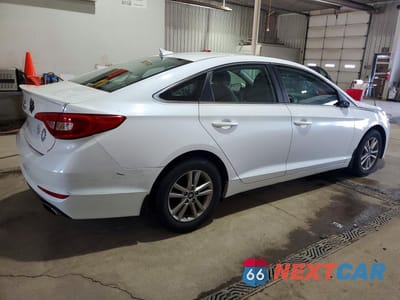 Trzecie zdjęcie samochodu z tyłu: 2016 HYUNDAI SONATA SE VIN:5NPE24AF7GH294486 - miniatura
