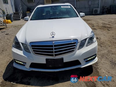 Piąte zdjęcie samochodu w środku: 2013 MERCEDES-BENZ E 350 VIN:WDDHF5KB9DA689572 - miniatura