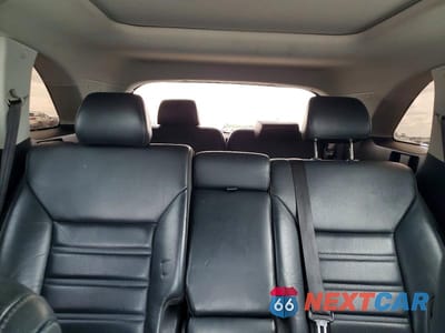 Zdjęcie 10 z 13 samochodu: 2016 KIA SORENTO EX VIN:5XYPHDA53GG159964 - miniatura