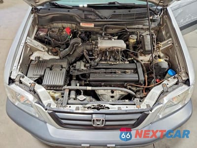 Zdjęcie 12 z 13 samochodu: 1998 HONDA CR-V EX VIN:JHLRD1868WC043053 - miniatura