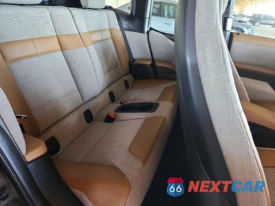 Zdjęcie 10 z 12 samochodu: 2015 BMW I3 BEV VIN:WBY1Z2C53FV286353 - miniatura