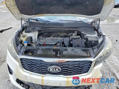Zdjęcie 11 z 12 samochodu: 2019 KIA SORENTO LX VIN:5XYPG4A36KG537690 - miniatura