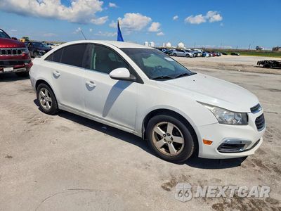Czwarte zdjęcie samochodu z boku: 2015 CHEVROLET CRUZE VIN:1G1PD5SBXF7194365 - miniatura