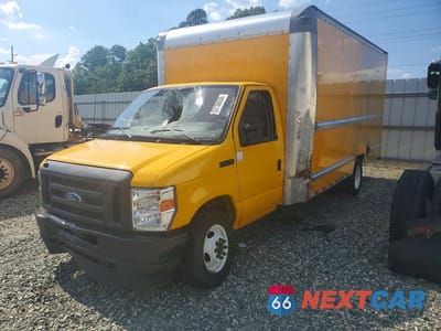 2024 FORD E350 BOX TRUCK 1FDWE3FN2RDD09471 - główne zdjęcie licytacji z USA - miniatura