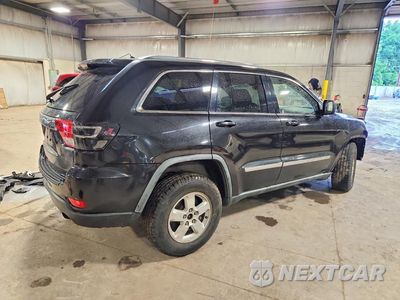 Trzecie zdjęcie samochodu z tyłu: 2011 JEEP GRAND CHEROKEE LAREDO VIN:1J4RR4GG3BC670371 - miniatura