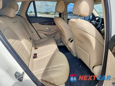 Zdjęcie 10 z 12 samochodu: 2019 MERCEDES-BENZ GLC 300 VIN:WDC0G4JB1KV167664 - miniatura