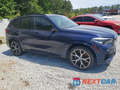 Czwarte zdjęcie samochodu z boku: 2019 BMW X5 XDRIVE40I VIN:5UXCR6C54KLL36280 - miniatura