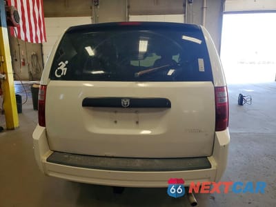 Zdjęcie 6 z 13 samochodu: 2010 DODGE GRAND CARAVAN SE VIN:2D4RN4DE5AR167664 - miniatura