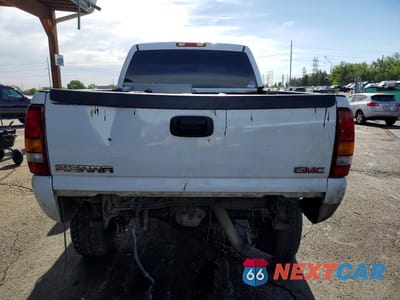 Zdjęcie 6 z 12 samochodu: 2004 GMC SIERRA K2500 HEAVY DUTY VIN:1GTHK23204F231392 - miniatura