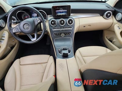 Zdjęcie 8 z 12 samochodu: 2016 MERCEDES-BENZ C 300 VIN:55SWF4JB6GU164069 - miniatura