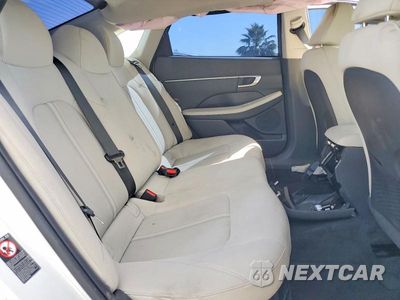 Zdjęcie 10 z 13 samochodu: 2021 HYUNDAI SONATA HYBRID BLUE VIN:KMHL24JJ5MA018284 - miniatura