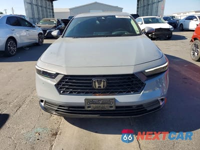 Piąte zdjęcie samochodu w środku: 2024 HONDA ACCORD TOURING HYBRID VIN:1HGCY2F87RA074569 - miniatura