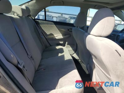 Zdjęcie 10 z 12 samochodu: 2011 TOYOTA COROLLA LE VIN:2T1BU4EE2BC595502 - miniatura