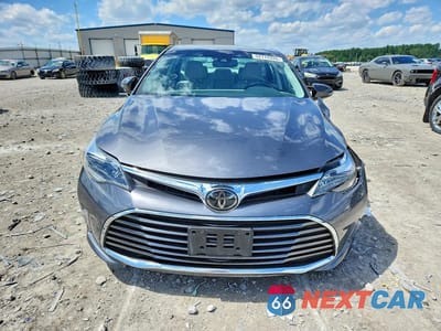 Piąte zdjęcie samochodu w środku: 2018 TOYOTA AVALON LIMITED VIN:4T1BK1EB2JU274194 - miniatura