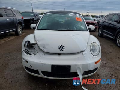Piąte zdjęcie samochodu w środku: 2010 VOLKSWAGEN NEW BEETLE VIN:3VWRW3AL6AM003349 - miniatura