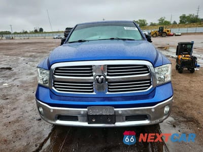 Piąte zdjęcie samochodu w środku: 2017 RAM 1500 SLT VIN:1C6RR7TT8HS689515 - miniatura