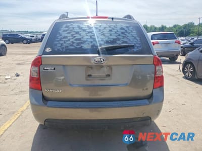 Zdjęcie 6 z 12 samochodu: 2009 KIA RONDO BASE VIN:KNAFG528197269163 - miniatura