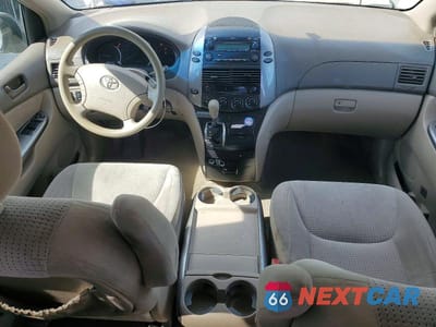 Zdjęcie 8 z 13 samochodu: 2008 TOYOTA SIENNA LE 7-PASSENGER VIN:5TDZK23C68S166065 - miniatura