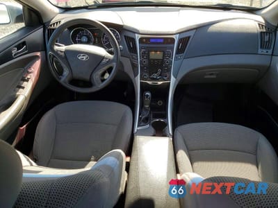 Zdjęcie 8 z 12 samochodu: 2011 HYUNDAI SONATA GLS VIN:5NPEB4AC9BH269944 - miniatura