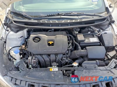 Zdjęcie 11 z 12 samochodu: 2018 KIA FORTE LX VIN:3KPFK4A78JE221331 - miniatura