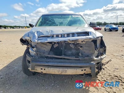 Piąte zdjęcie samochodu w środku: 2014 TOYOTA TUNDRA SR VIN:5TFUM5F16EX056848 - miniatura