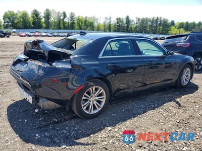 Trzecie zdjęcie samochodu z tyłu: 2017 CHRYSLER 300 LIMITED VIN:2C3CCAAG5HH552417 - miniatura