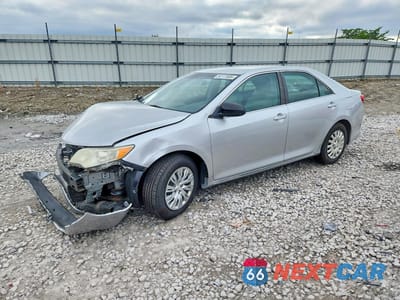 2014 TOYOTA CAMRY LE 4T1BF1FK2EU727884 - główne zdjęcie licytacji z USA - miniatura
