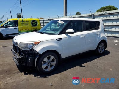 2018 KIA SOUL BASE KNDJN2A26J7575245 - główne zdjęcie licytacji z USA - miniatura