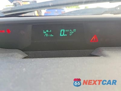 Zdjęcie 9 z 12 samochodu: 2005 TOYOTA PRIUS BASE VIN:JTDKB20U353008410 - miniatura