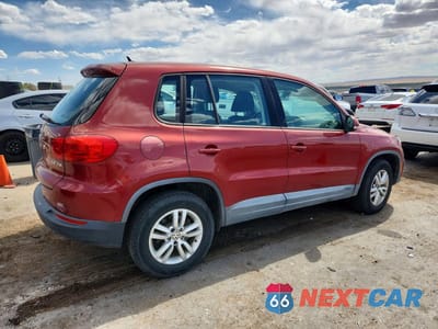 Trzecie zdjęcie samochodu z tyłu: 2012 VOLKSWAGEN TIGUAN S VIN:WVGAV7AX4CW002163 - miniatura