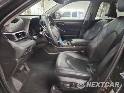 Zdjęcie 7 z 14 samochodu: 2021 TOYOTA HIGHLANDER LIMITED VIN:5TDDZRBH2MS104331 - miniatura