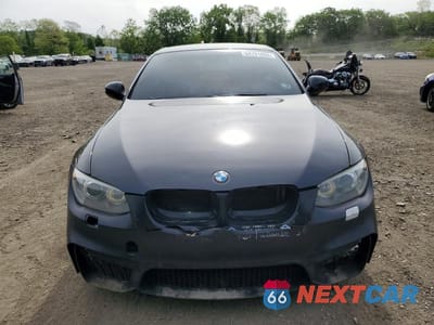 Piąte zdjęcie samochodu w środku: 2011 BMW 335 I VIN:WBADX7C5XBE581829 - miniatura