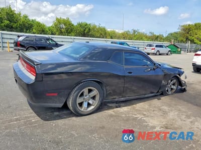 Trzecie zdjęcie samochodu z tyłu: 2014 DODGE CHALLENGER R VIN:2C3CDYBT0EH205400 - miniatura