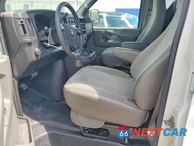 Zdjęcie 7 z 12 samochodu: 2010 CHEVROLET EXPRESS 1500 CARGO DELIVERY VAN VIN:1GCUGADX8A1171259 - miniatura