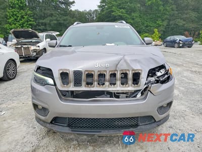 Piąte zdjęcie samochodu w środku: 2019 JEEP CHEROKEE LATITUDE VIN:1C4PJLCB4KD223308 - miniatura