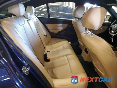 Zdjęcie 10 z 12 samochodu: 2018 BMW 320 I VIN:WBA8E1G52JNU89191 - miniatura