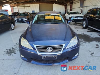 Piąte zdjęcie samochodu w środku: 2010 LEXUS IS 250 VIN:JTHBF5C22A5113999 - miniatura