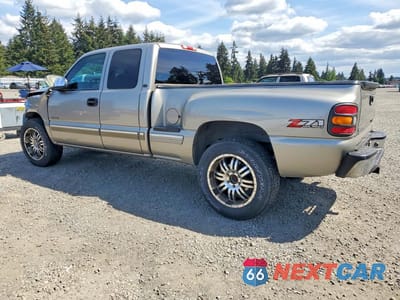 Drugie zdjęcie samochodu z przodu: 2001 CHEVROLET SILVERADO K1500 VIN:1GCEK19T21Z282805 - miniatura