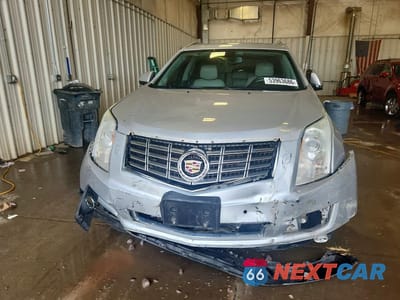 Piąte zdjęcie samochodu w środku: 2013 CADILLAC SRX PERFORMANCE COLLECTION VIN:3GYFNHE35DS511662 - miniatura