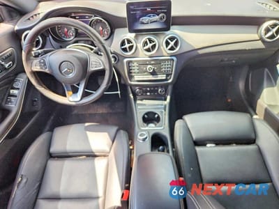 Zdjęcie 8 z 12 samochodu: 2018 MERCEDES-BENZ CLA 250 VIN:WDDSJ4EB7JN609216 - miniatura