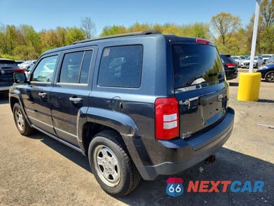 Drugie zdjęcie samochodu z przodu: 2014 JEEP PATRIOT SPORT VIN:1C4NJPBB4ED692452 - miniatura