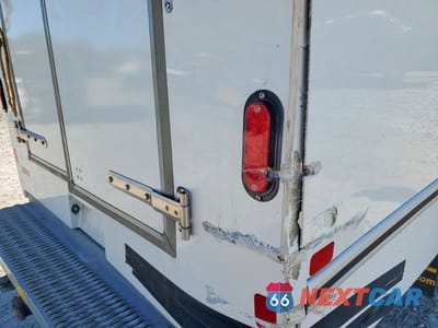 Zdjęcie 10 z 13 samochodu: 2025 CHEVROLET EXPRESS G3500 VIN:1HA0GRF7XSN006460 - miniatura
