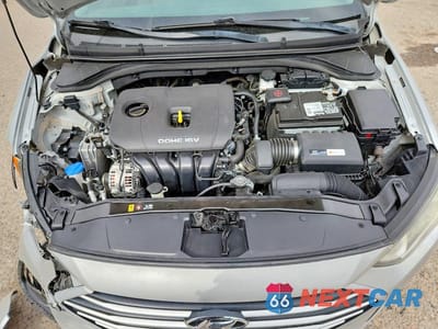 Zdjęcie 11 z 12 samochodu: 2018 HYUNDAI ELANTRA VIN:5NPD84LF5JH314605 - miniatura