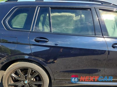 Zdjęcie 11 z 13 samochodu: 2023 BMW X7 XDRIVE40I VIN:5UX23EM0XP9R30984 - miniatura