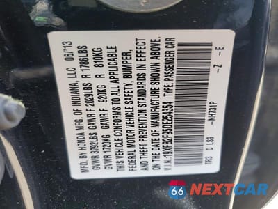 Zdjęcie 12 z 12 samochodu: 2013 HONDA CIVIC EXL VIN:19XFB2F95DE254354 - miniatura