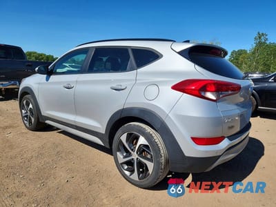 Drugie zdjęcie samochodu z przodu: 2018 HYUNDAI TUCSON VALUE VIN:KM8J33A23JU699644 - miniatura