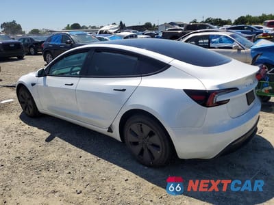 Drugie zdjęcie samochodu z przodu: 2026 TESLA MODEL 3 VIN:5YJ3E1EA2TF155161 - miniatura